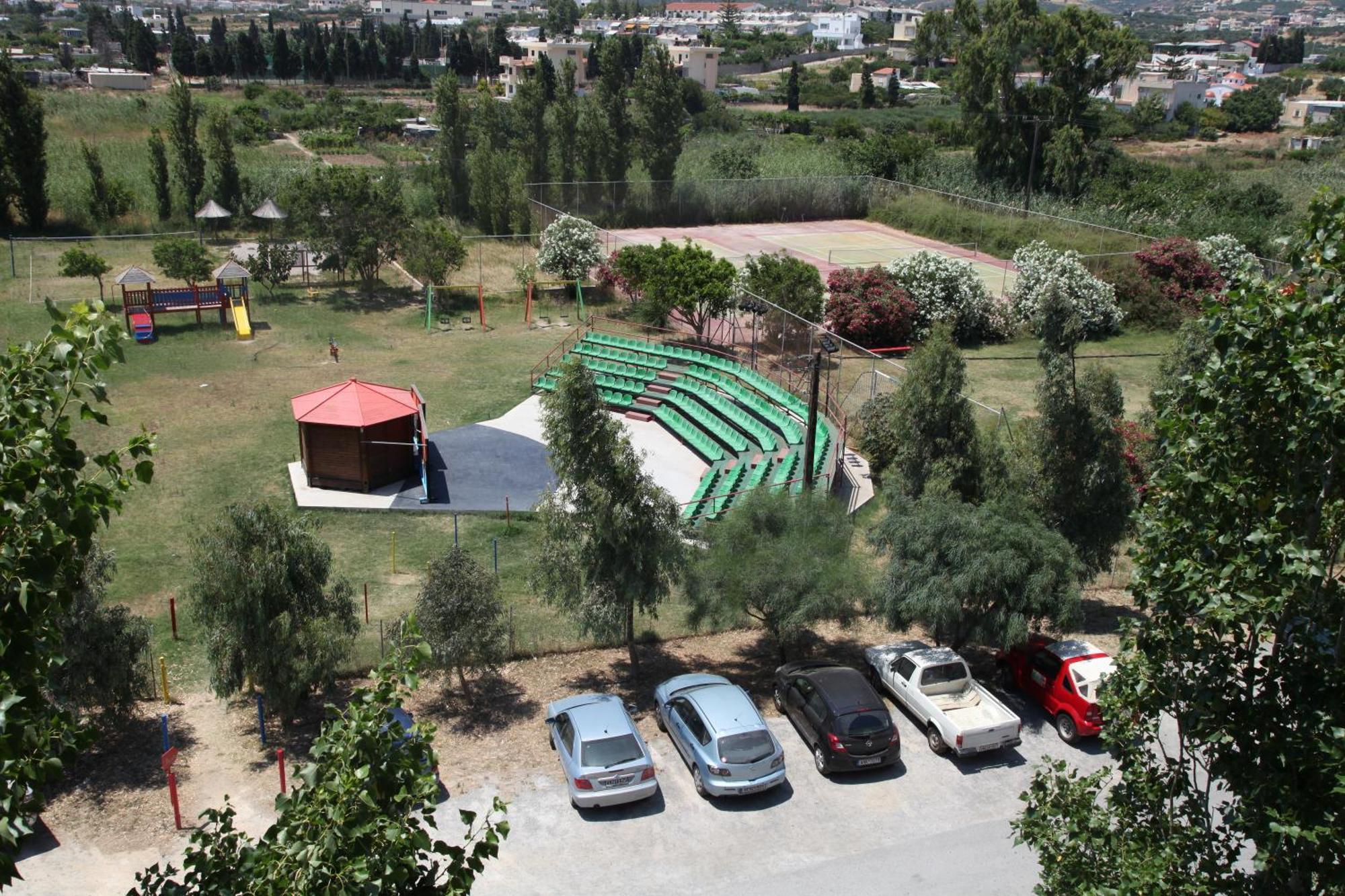 锡蒂亚海滩城市度假村及水疗中心 外观 照片 The Amphitheater at the University of the Aegean
