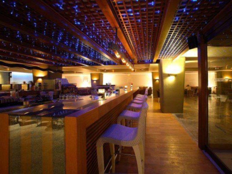 锡蒂亚海滩城市度假村及水疗中心 外观 照片 The bar at the 101 bar