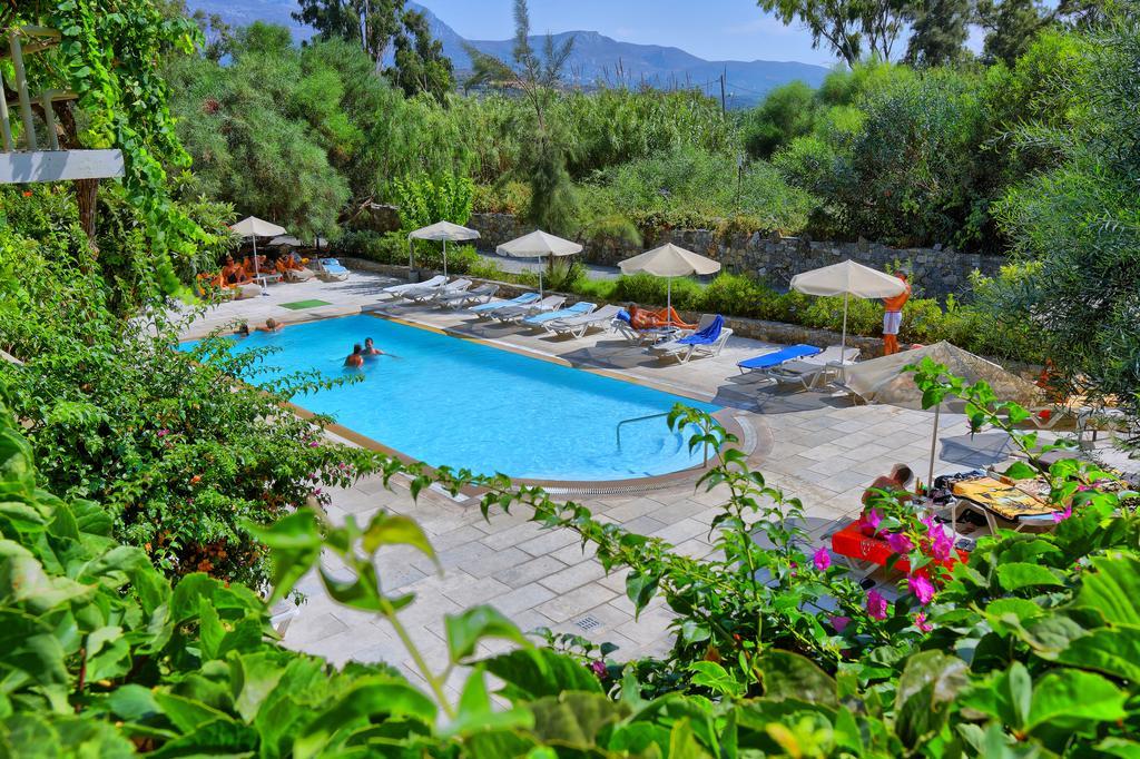 锡蒂亚海滩城市度假村及水疗中心 外观 照片 The swimming pool at the hotel